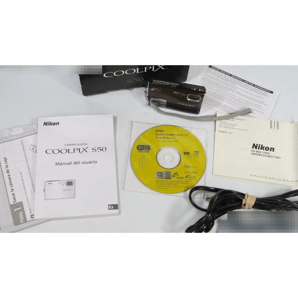 Nikon Coolpix S50 Digital Camera 7.2MP 3.0 LCD VR Boxed Bundle w/ MH-62 Charger